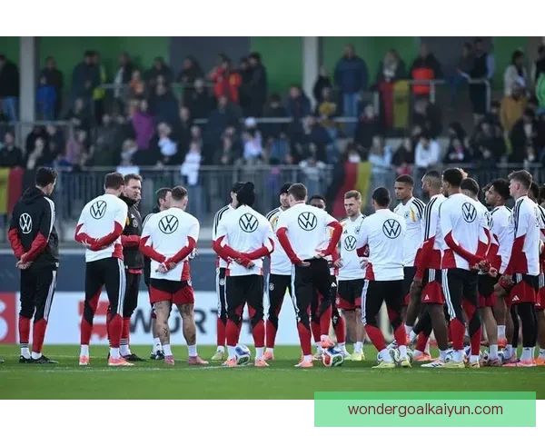 纳格尔斯曼执教风格引发关注，战术灵活性成球队竞争力增强关键因素