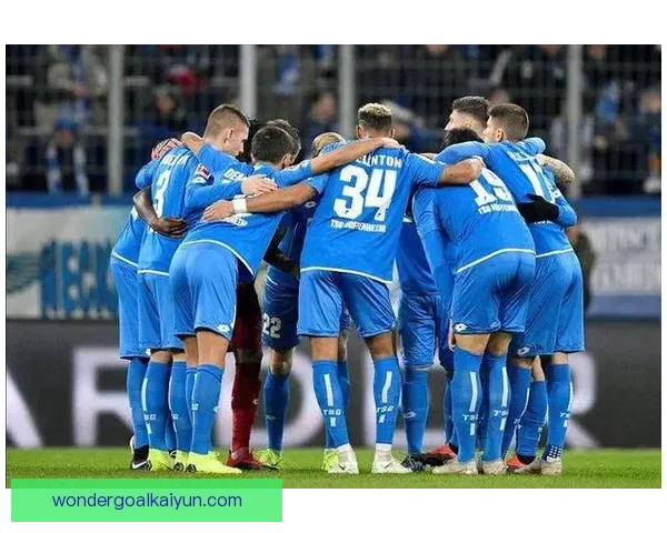 布斯克茨中场风格表现稳健，继续引领球队节奏与组织能力