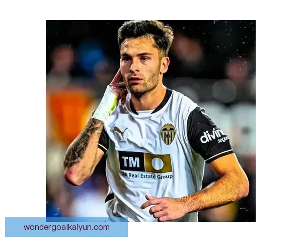 欧冠联赛中皇马持续保持强势表现，力争再创辉煌纪录